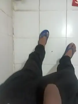 bigg dickkk69 online show from January 8, 7:52 pm