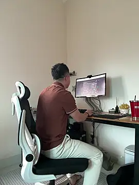 battman4488 online show from February 26, 6:48 am