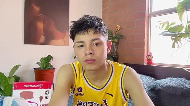 Andy Belier23 online show from March 10, 2:34 pm