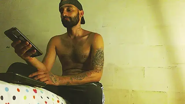 Alex Flame  online show from May 16, 1:36 am