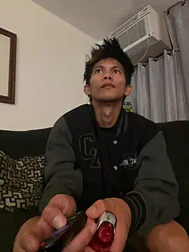 jhaycobXgarcia online show from January 18, 1:46 pm