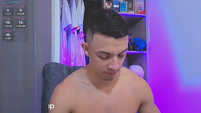 Samuel up01 online show from March 4, 1:12 am