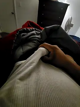 Bert0218 online show from December 15, 1:19 pm