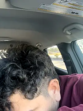 carlosdaniellllll online show from December 15, 4:15 pm