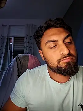 Moreno 002  online show from December 15, 5:21 pm