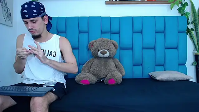 boy Dirty X online show from January 9, 5:13 am