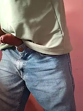 AqueousCrepe online show from February 5, 8:54 am