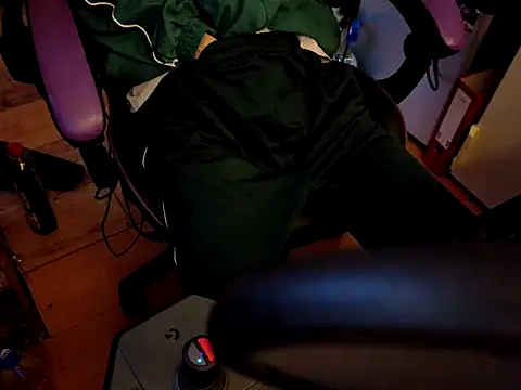 Gay-Versaut online show from March 30, 7:15 pm