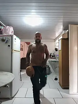 morenoteza0 online show from February 2, 7:00 pm