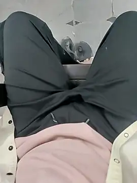 hydhunk26 online show from January 10, 1:55 am