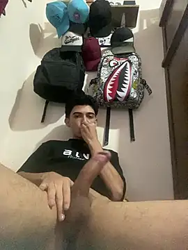 Chic0j0ven online show from January 10, 9:46 am