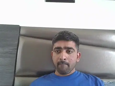 rajj3599 online show from March 11, 6:20 am