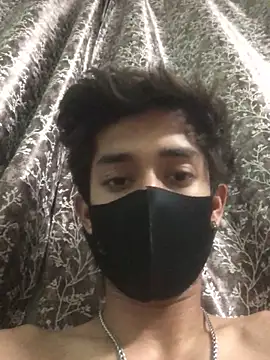 karan72819 online show from March 14, 8:27 pm