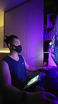 OnlyHand9x online show from April 4, 9:23 pm