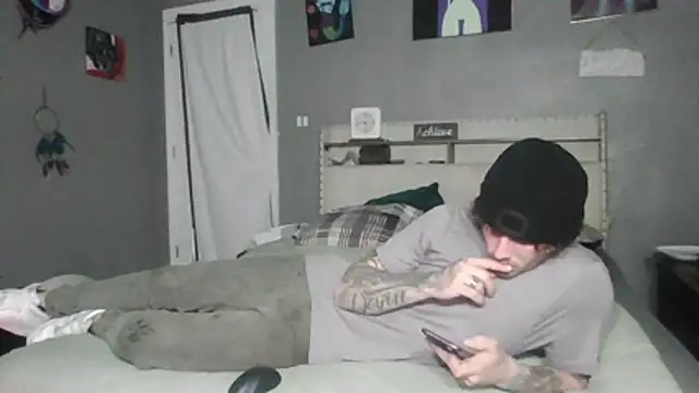 Derrick7799 online show from January 13, 2:16 am