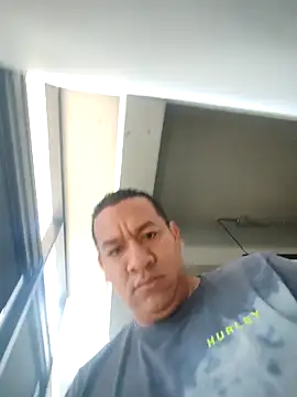 Tintincruz online show from March 19, 6:11 pm