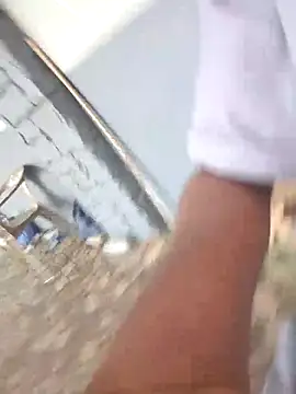 Sihle Plays online show from February 6, 1:08 pm