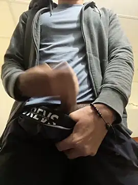 calientmex online show from February 3, 2:55 pm