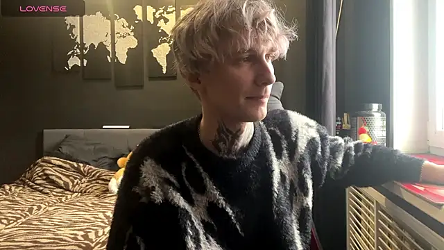 Mastur Bister online show from January 7, 9:36 am