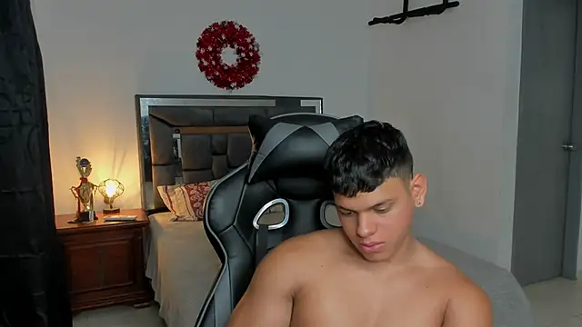 stefan leenox online show from January 14, 3:38 pm