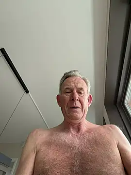 Pierre4tjyxx online show from April 12, 5:53 am