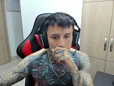 Chrissblack online show from March 24, 3:01 am