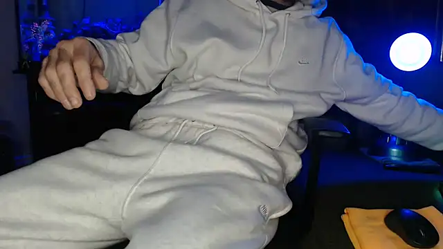 EspanolVato online show from March 11, 10:33 am