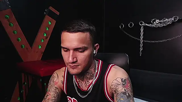 DarkBenito online show from January 13, 2:21 pm