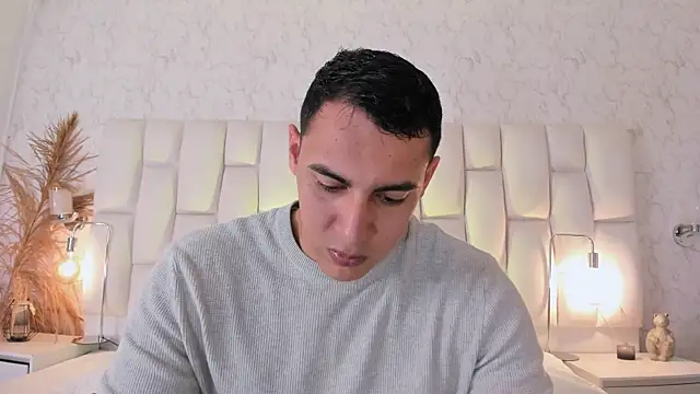 MassimoCo  online show from March 29, 12:22 am