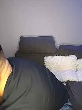 Angelo 33 online show from March 31, 10:11 pm