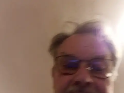 WildNomade online show from February 26, 7:04 pm