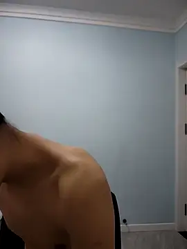 tinKKKKKKL online show from April 2, 1:19 pm