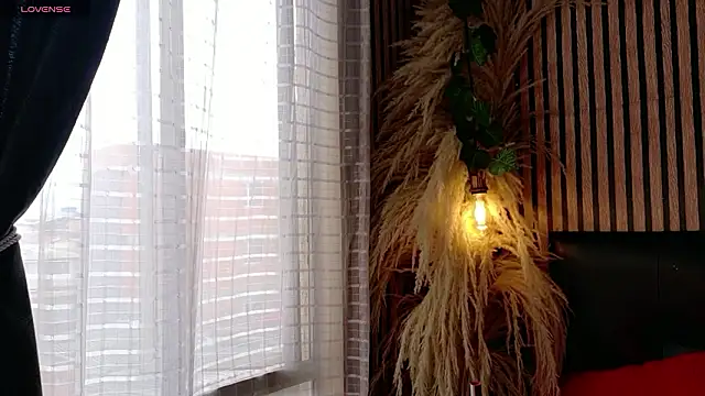 Hiddenhotcake online show from March 19, 6:55 pm