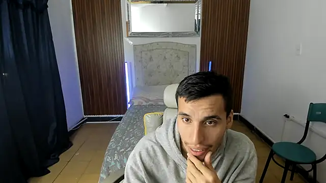 junior caicer online show from January 17, 1:52 am