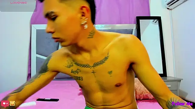 Scook Gray  online show from March 21, 8:13 pm