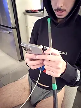 elimystxo online show from January 18, 4:36 am