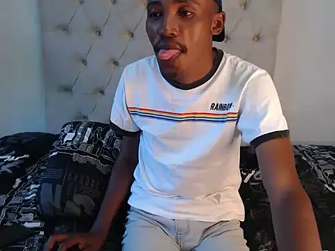 Leo 203 online show from January 11, 1:37 pm