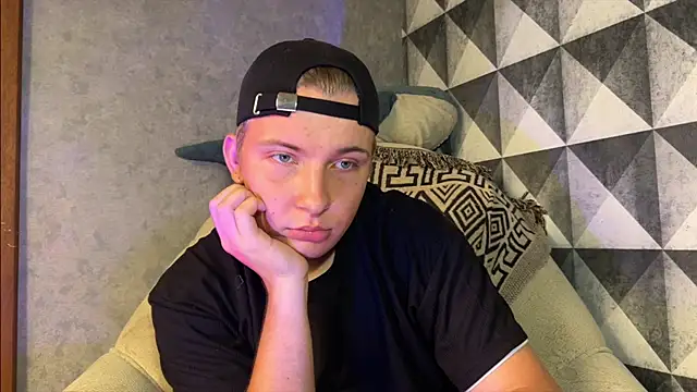 marcus euphoria  online show from July 26, 9:28 am