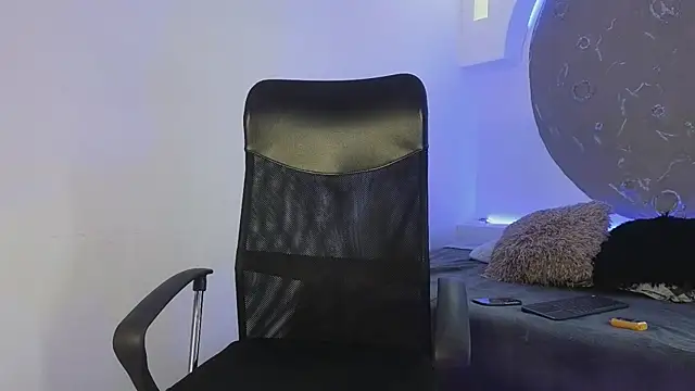 Apolo lux1 online show from February 9, 9:08 pm