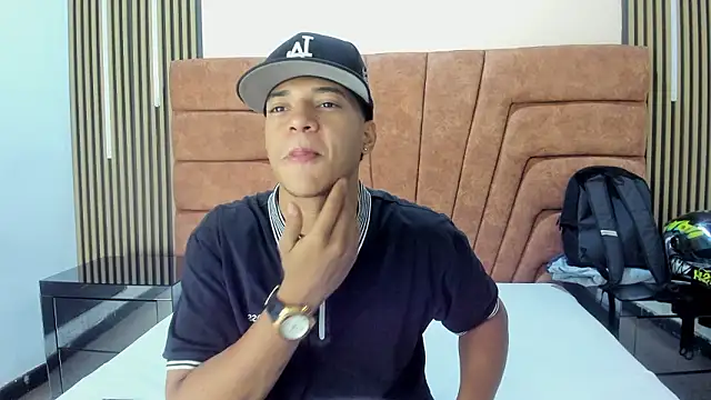 MATHY ROBERT online show from January 15, 8:00 pm