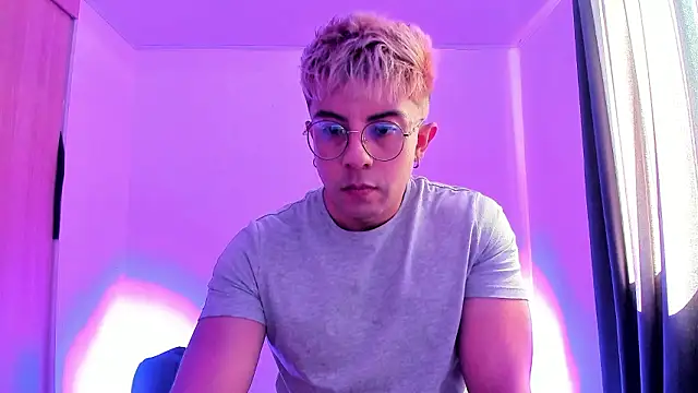 davidMars1 online show from February 27, 7:46 pm