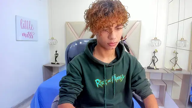 Anyelo Twink online show from February 23, 8:43 pm