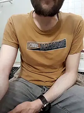 80julien online show from March 30, 7:48 pm