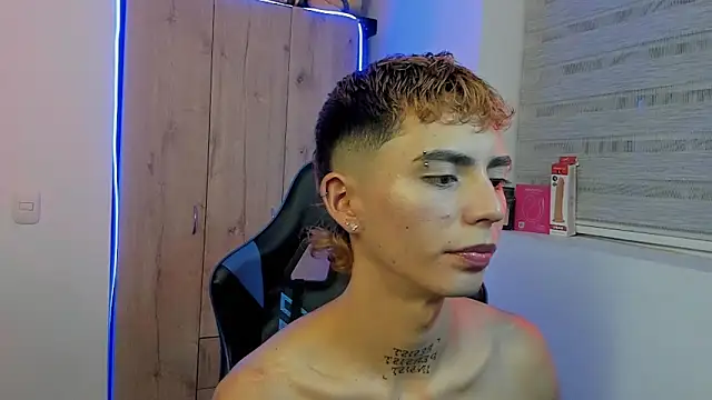 Maiky Cooper01 online show from January 14, 3:00 am