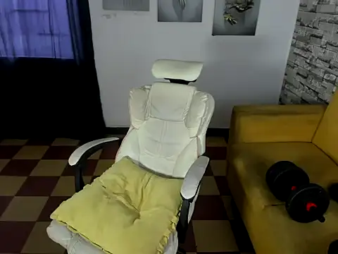 felipe colinss online show from February 8, 12:21 pm