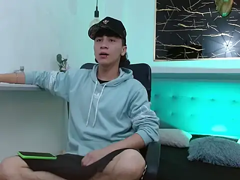 XanderGrey8 online show from February 3, 7:08 pm