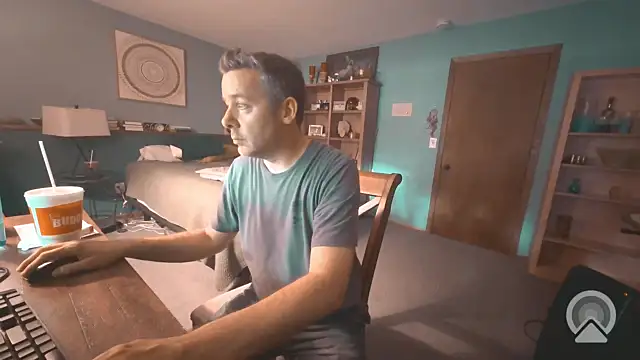 chrisw8140 online show from July 1, 12:01 am