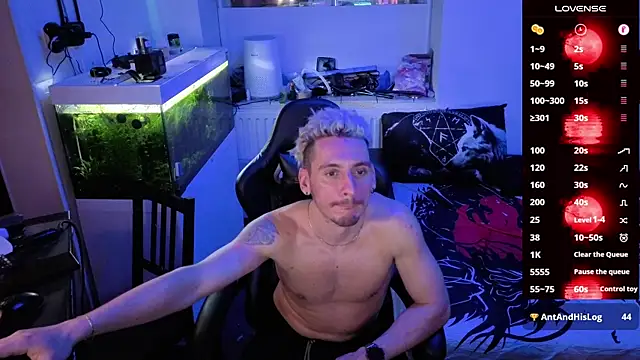 Rayzel White online show from February 25, 1:17 am