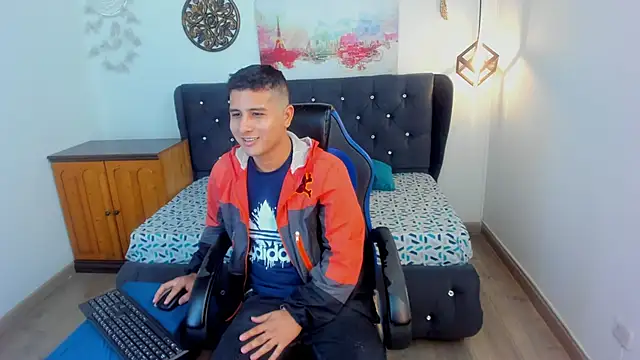 Jasper CRISO online show from February 2, 9:01 pm