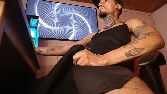 pauldocux  online show from April 22, 4:30 am